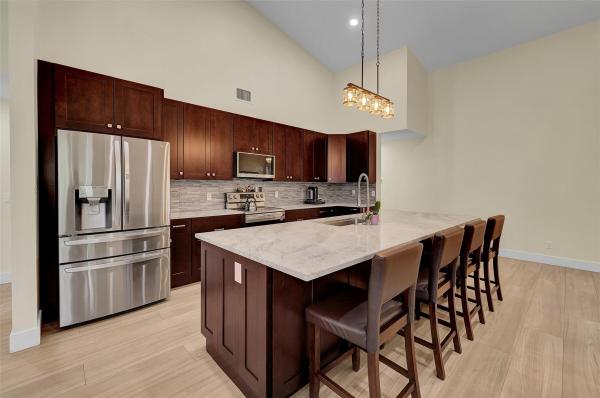 Kensington Glen, 4995 NW 110th Ter, Coral Springs, Florida 33076, image 1