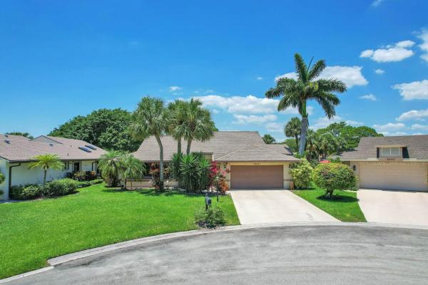 Boca Delray Golf & Country Club, 5628 Pleasant Valley Ln, Delray Beach, Florida 33484, image 1