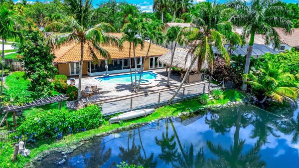 Jacaranda Lakes, 1581 NW 101st Ave, Plantation, Florida 33322, image 1