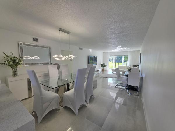 Portofino Village, 3202 Portofino Pt #J2, Coconut Creek, Florida 33066, image 1