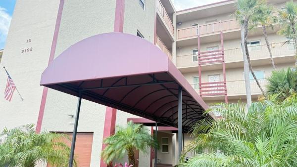 Gathering Place At Cypress Bend, 2108 S Cypress Bend Dr #306, Pompano Beach, Florida 33069, image 1
