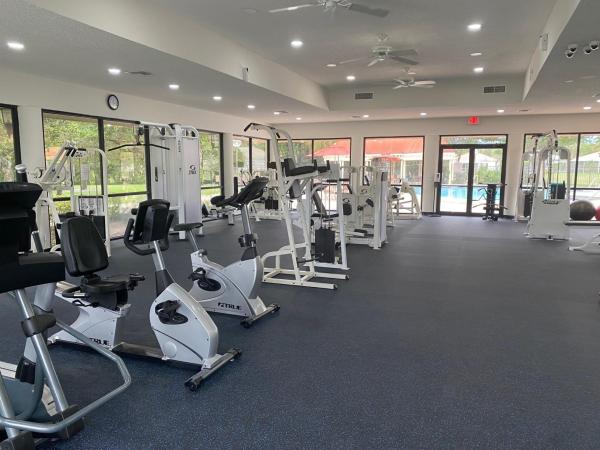 Centennial Square, 16 Centennial Ct, Deerfield Beach, Florida 33442, image 2