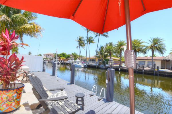 Pompano Isles, 2228 SE 10th St, Pompano Beach, Florida 33062, image 1