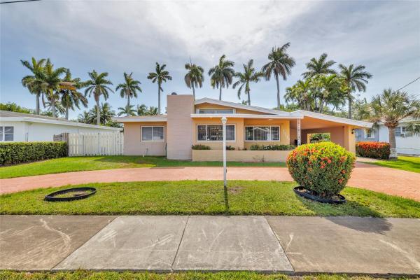 20130 NE 25th Ct, Miami, Florida 33180, image 1