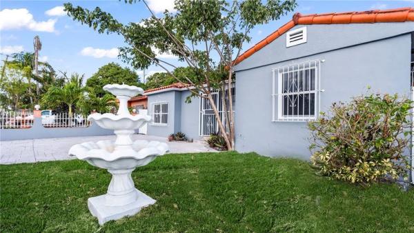 465 NW 119th St, Miami, Florida 33168, image 1