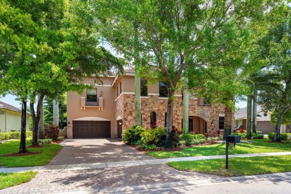 Versailles At Wellington, 3512 Turenne Way, Wellington, Florida 33449, image 1