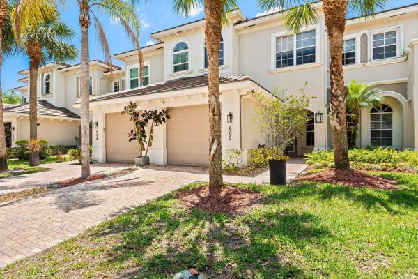 Bella Verde, 6379 Bella Cir #605, Boynton Beach, Florida 33437, image 2