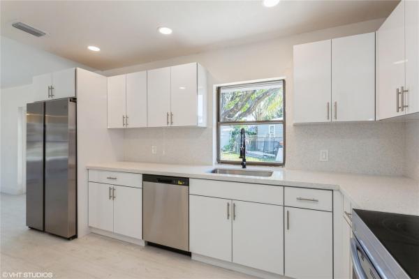 Greenbrier, 2966 Via Vizcaya, Lake Worth, Florida 33461, image 1