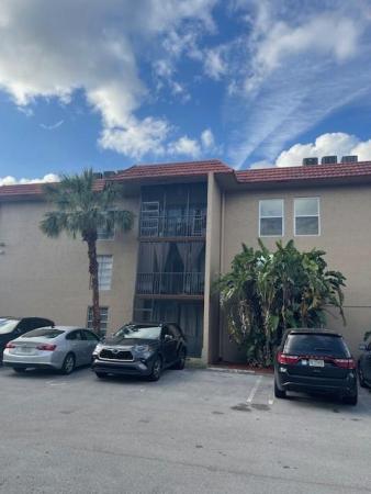 Country Club Manor, 2500 Coral Springs Dr #202, Coral Springs, Florida 33065, image 1