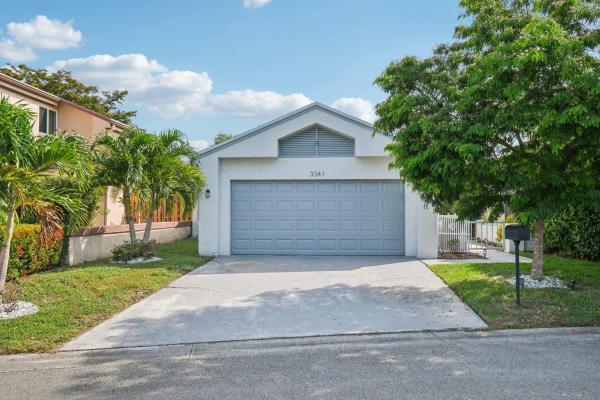 Lakeview Homes At Centura Parc, 3341 NW 22nd Ct, Coconut Creek, Florida 33066, image 1