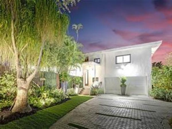 18560 NE 20th Ct, Miami, Florida 33179, image 1
