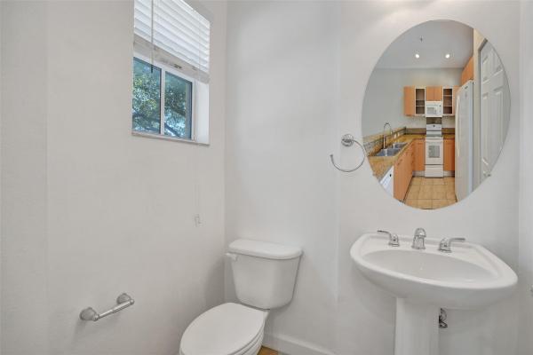 The Grove At River Oaks, 2540 SW 14th Ave #202, Fort Lauderdale, Florida 33315, image 1