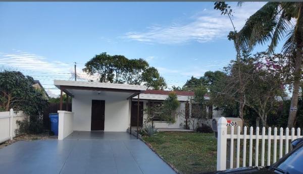 North Andrews Terrace, 5208 NE 5th Ave, Fort Lauderdale, Florida 33334, image 1
