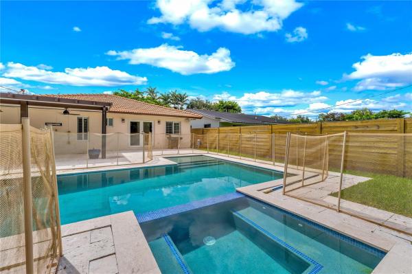 Sunset Pines, 6911 SW 83rd Ct, Glenvar Heights, Florida 33143, image 3