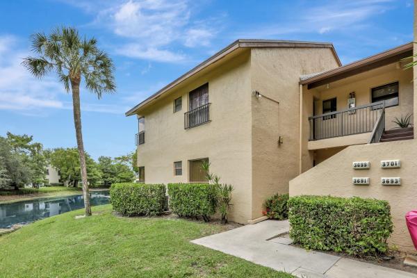 3691 Cocoplum Cir #3534, Coconut Creek, Florida 33063, image 1