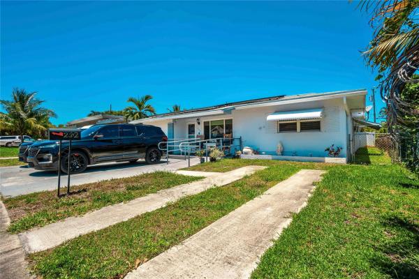 Dania Homesites, 262 SW 8th St, Dania Beach, Florida 33004, image 1