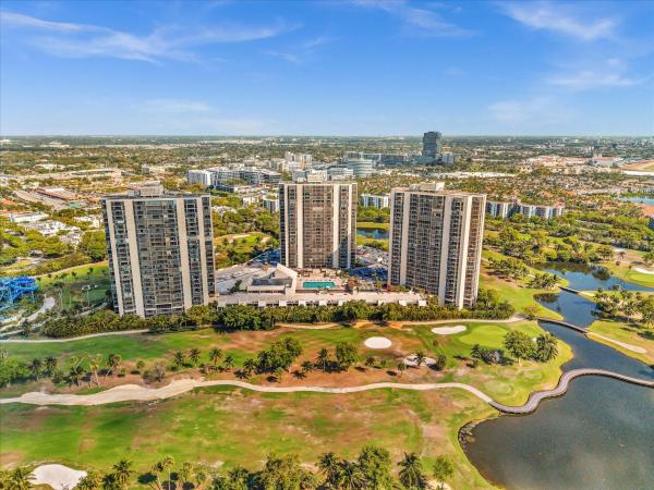 Coronado Towers, 20379 W Country Club Dr #540, Aventura, Florida 33180, image 1