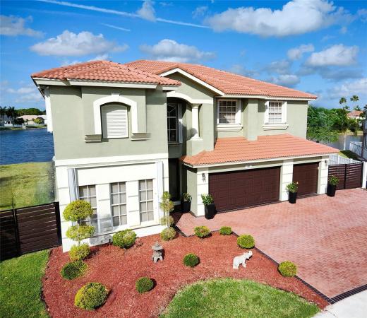 Sandal Bay At Pembroke Shores, 380 SW 167th Ave, Pembroke Pines, Florida 33027, image 1