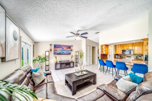 Lone Pine Estates, 2533 Doral Way, West Palm Beach, Florida 33407, image 1