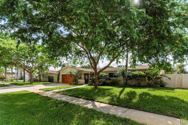 Coconut Creek No HOA, 520 NW 42nd Ave, Coconut Creek, Florida 33066, image 1