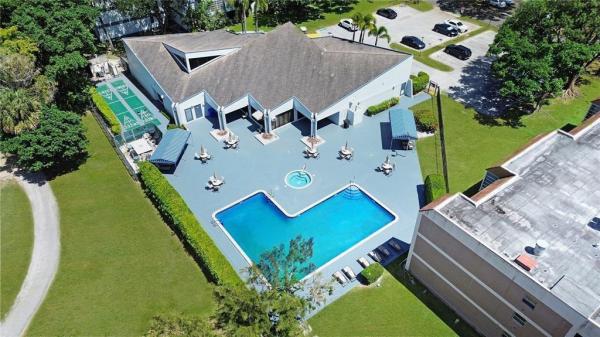 8380 Sands Point Blvd #J-309, Fort Lauderdale, Florida 33321, image 1