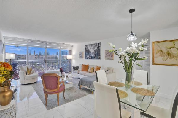 18041 Biscayne Blvd #503-4, Aventura, Florida 33160, image 1