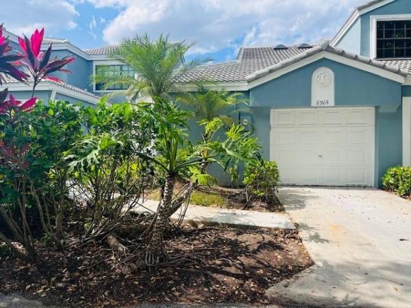 Waterford Town Villas At Woodmont, 8365 Waterford Cir #8365, Tamarac, Florida 33321, image 1