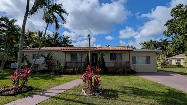 12200 SW 51st St, Unincorporated Dade County, Florida 33175, image 1