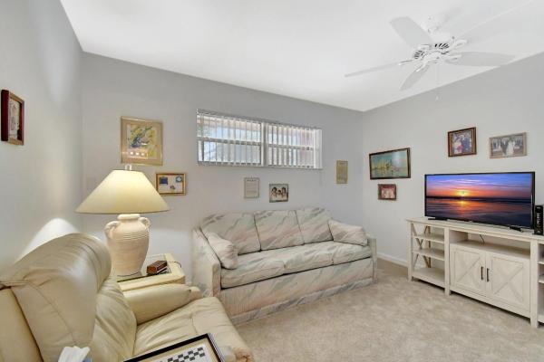 Hollybrook Golf & Tennis Club, 9811 N Hollybrook Lake Dr #308, Pembroke Pines, Florida 33025, image 1