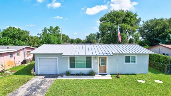 Driftwood Plaza, 6321 Raleigh St, Hollywood, Florida 33024, image 1