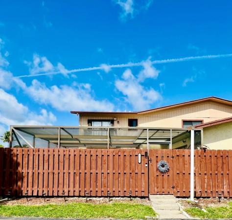 Countryside Townhomes, 4188 N Landar Dr, Lake Worth Beach, Florida 33463, image 1