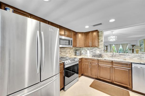 Victoria Village, 2804 Victoria Way #C3, Coconut Creek, Florida 33066, image 1