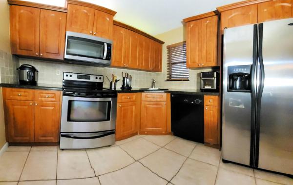 Karanda Village 1, 3177 Cocoplum Cir #3380, Coconut Creek, Florida 33063, image 1