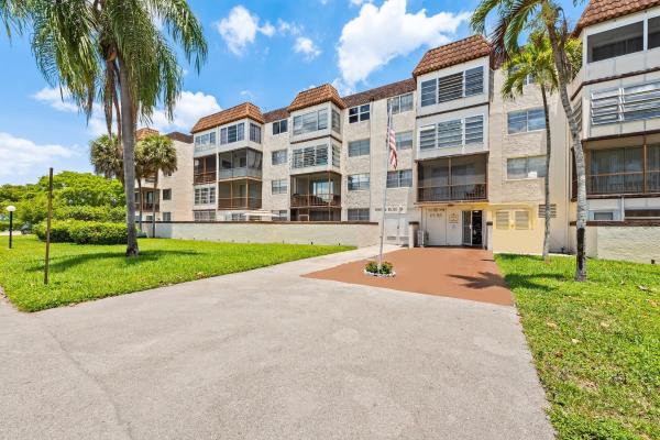 Omega, 7100 NW 17th St #218, Plantation, Florida 33313, image 1