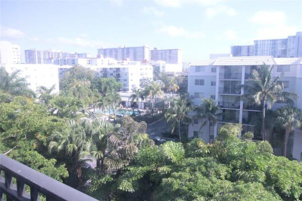 Plaza Of The Americas, 17021 N Bay Rd #609, Sunny Isles Beach, Florida 33160, image 1