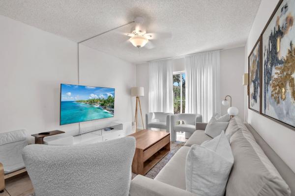 5300 NE 6th Ave #E16, Fort Lauderdale, Florida 33334, image 1