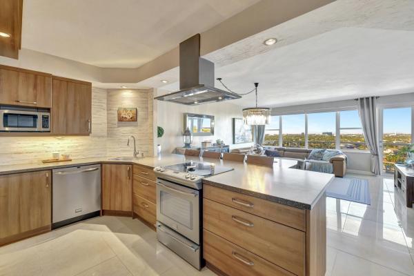 Coral Ridge Towers East, 3300 NE 36th St #1204, Fort Lauderdale, Florida 33308, image 1
