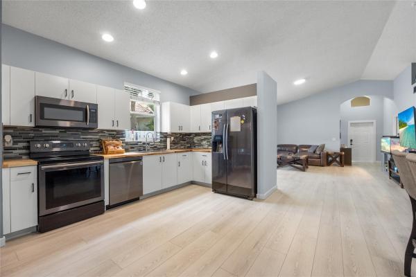 Lowells Landing, 801 NW 130th Ave, Pembroke Pines, Florida 33028, image 1