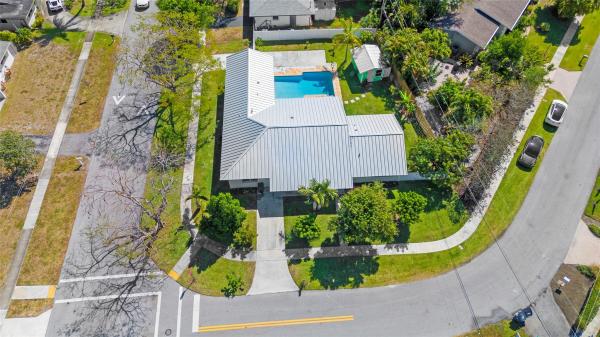 Country Club Village, 698 NW 12th Rd, Boca Raton, Florida 33486, image 1