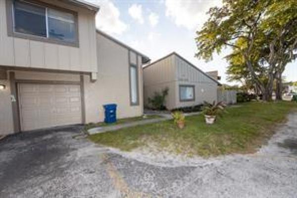 Habitat 2, 2114 NW 2114 #23C, Lauderhill, Florida 33313, image 1