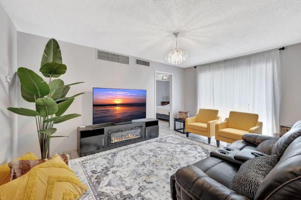 5336 NE 6th Ave #H7, Fort Lauderdale, Florida 33334, image 1