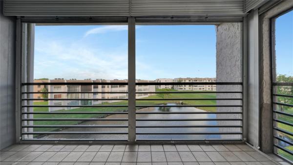 Sunrise Lakes 4, 10433 Sunrise Lakes Blvd #409, Sunrise, Florida 33322, image 1