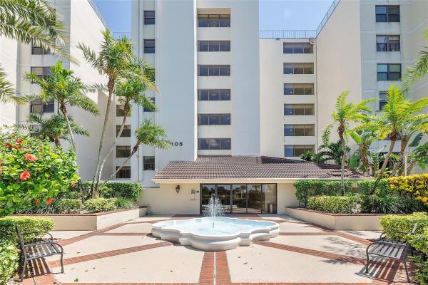 Lake Emerald, 105 Lake Emerald Dr #814, Oakland Park, Florida 33309, image 1