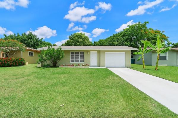 Mainlands Of Tamarac Lakes, 5618 NW 49th Ave, Tamarac, Florida 33319, image 1