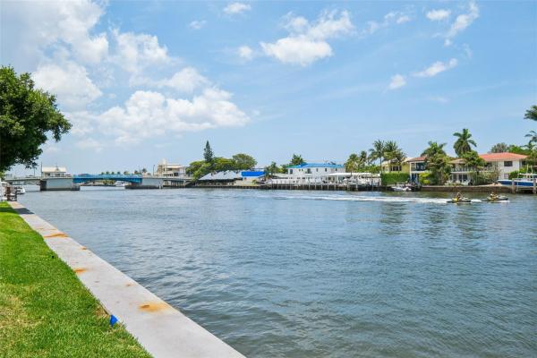 The Pilot House, 3100 NE 48th St #310, Fort Lauderdale, Florida 33308, image 2