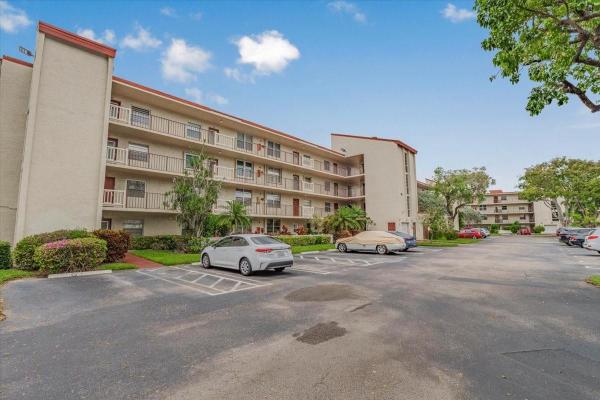 Abbey Village, 25 Abbey Ln #300, Delray Beach, Florida 33446, image 1