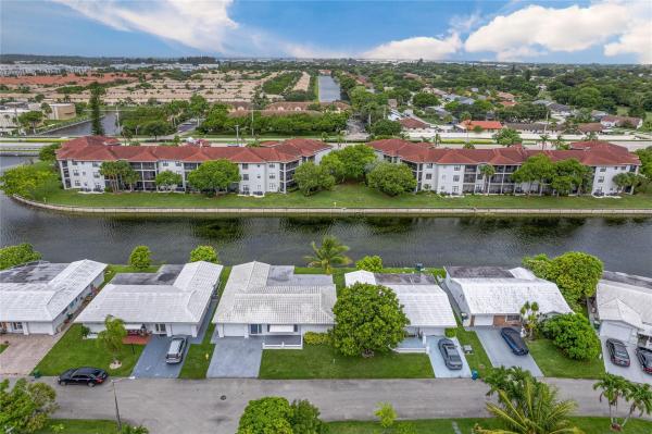 Sunset Isle 13, 5907 NW 87th Ave, Tamarac, Florida 33321, image 3