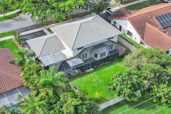 1031 Amherst Ave, Davie, Florida 33325, image 1