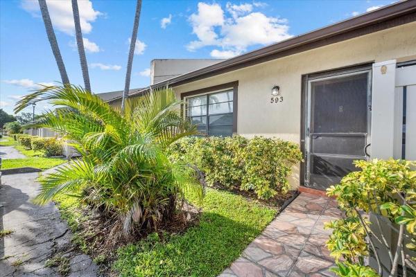 Woodlake Isles, 593 Banks Rd #593, Margate, Florida 33063, image 1