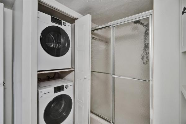 Racquet Club At Bonaventure, 374 Lakeview Dr #203, Weston, Florida 33326, image 1